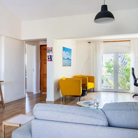 Beachside 3br With Garden & Bbq In Nyaraló *